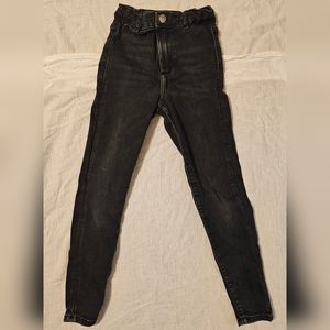 Zara girl black skinny jeans. Size 8 yrs.